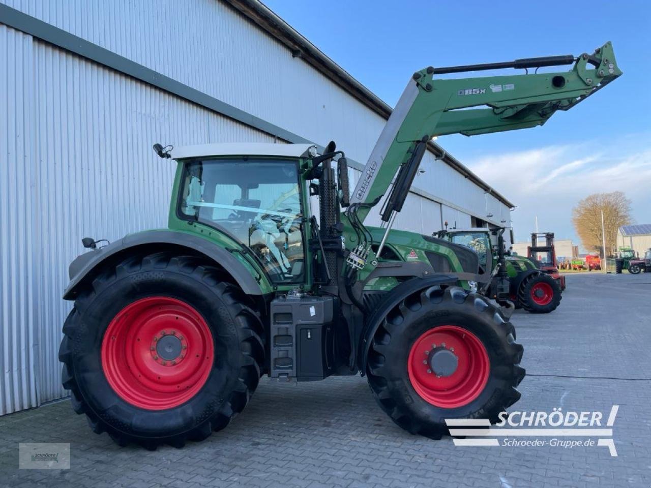 Traktor des Typs Fendt 828 SCR PROFI PLUS | FRONTLADER | RTK, Gebrauchtmaschine in Lastrup (Bild 2)